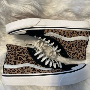 Vans Off the Wall Women’s Hi-Tops
